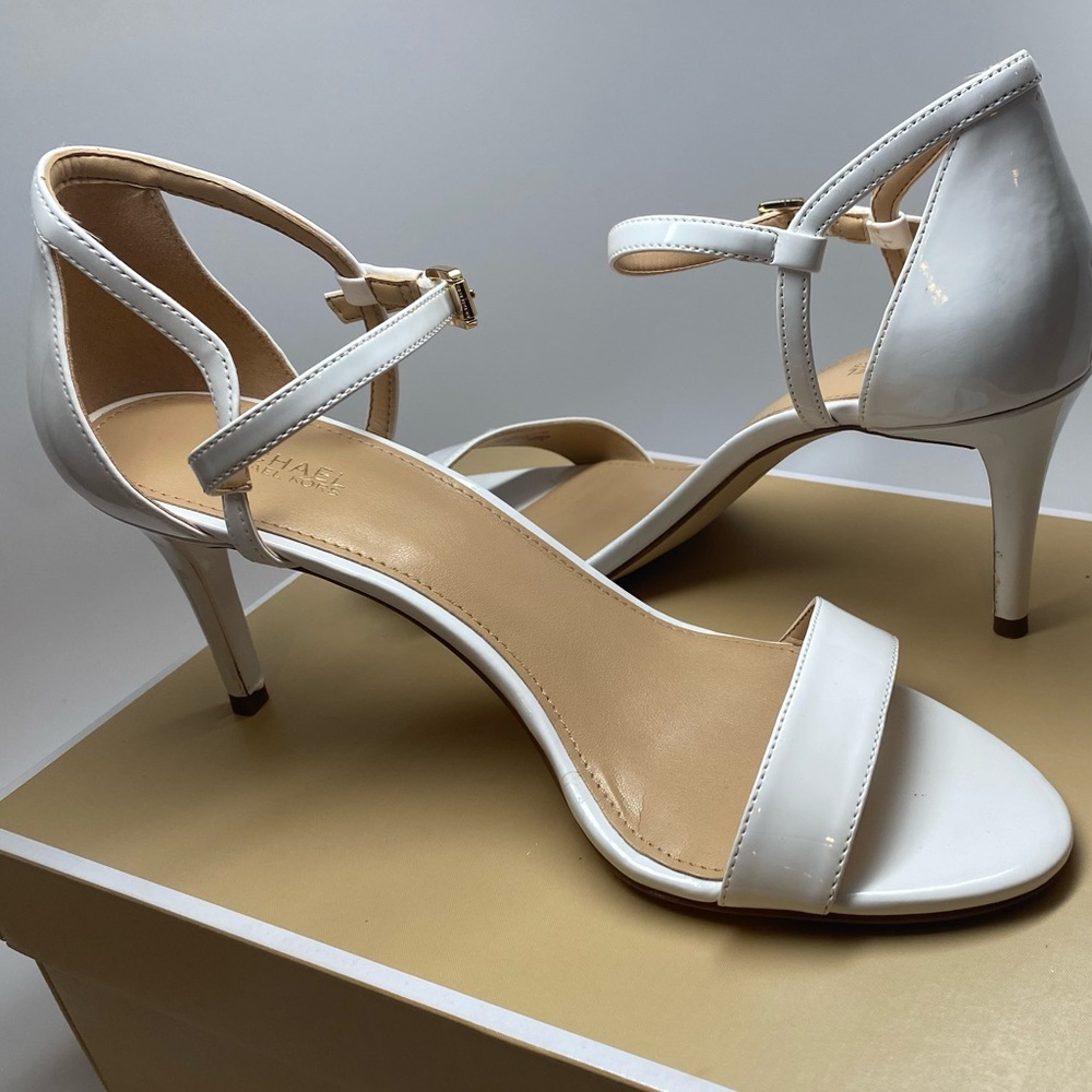 Michael Kors White Heels Sleek Design